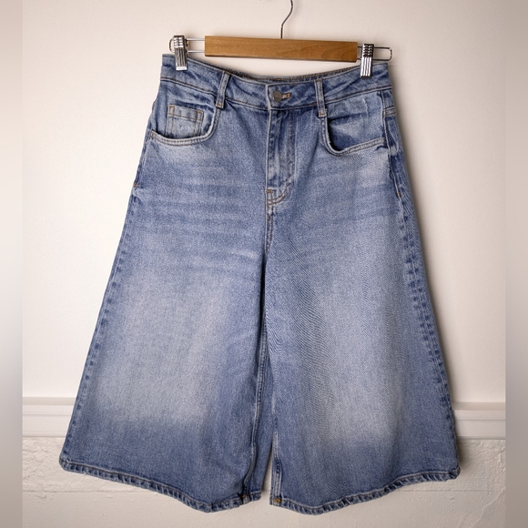 Anthropologie • Pilcro A-Line Denim Bermuda Shorts Culottes - Picture 2 of 10